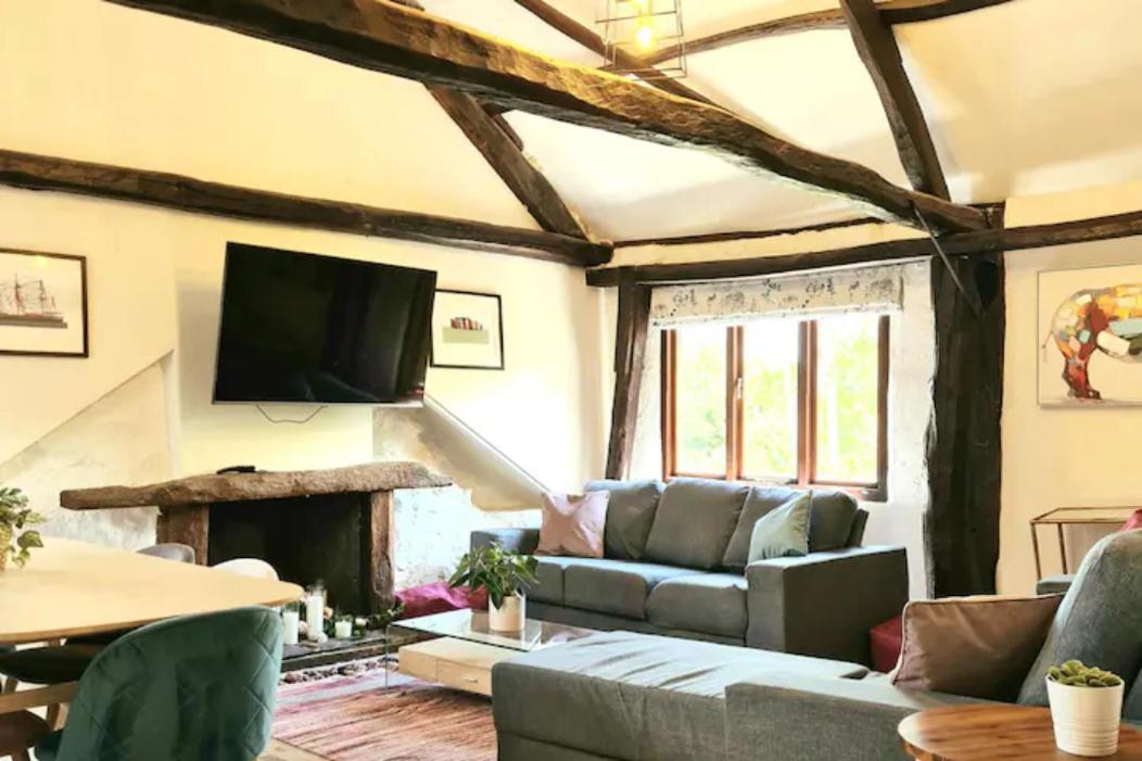 Historic Property With Stunning Views Hennock Εξωτερικό φωτογραφία